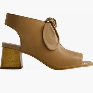 Bernardo Lizzie Block Heel Sandals